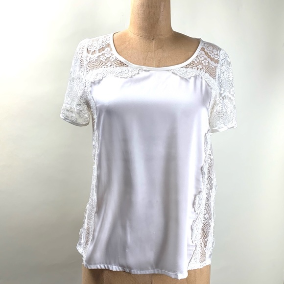 Serrano Italy white top with lace - Picture 1 of 6